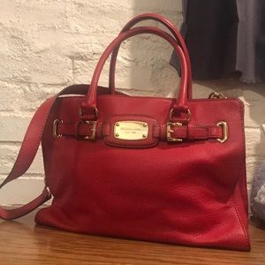 Michael Kors Red shoulder bag with strap